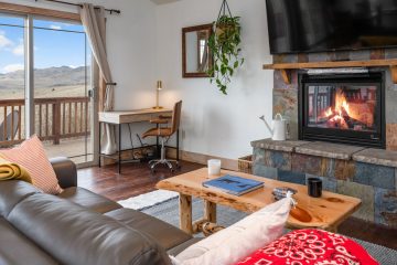 Airbnb VRBO Photographer Bozeman Montana - Saul Creative Real Estate Media