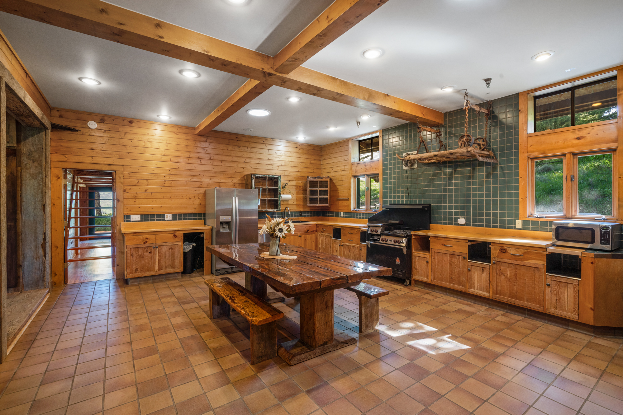 1545 Bridger Woods Road, Bozeman, MT 59715